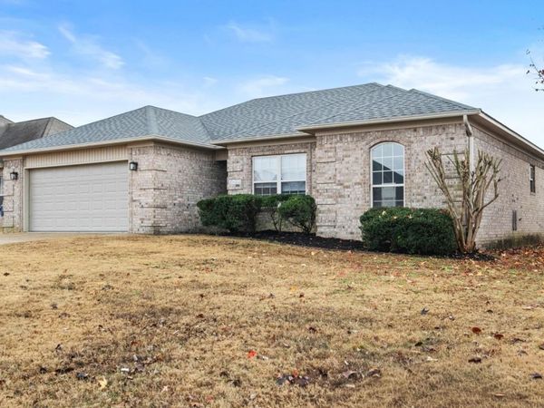 2422 Canterbury Ct, Cabot, AR 72023
