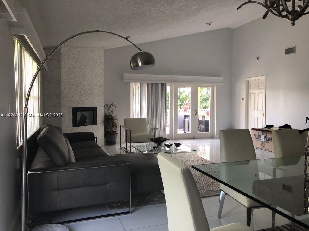 9810 NW 47th Ter, Unit 9810, Doral, FL 33178 Photo