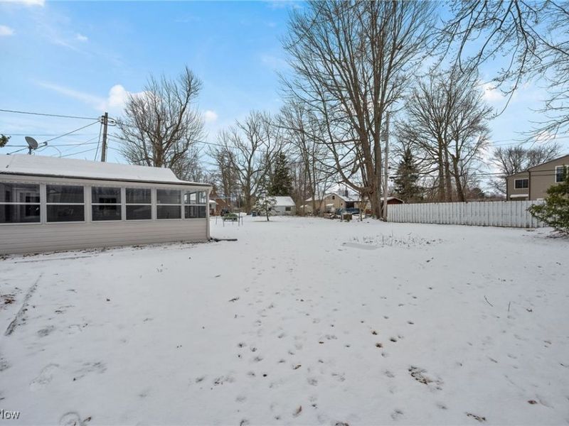 8 Shawondassee Drive, Timberlake, OH 44095 Photo 30