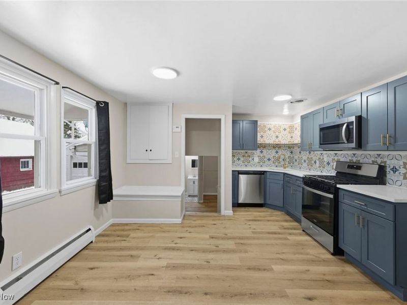 8 Shawondassee Drive, Timberlake, OH 44095 Photo 8