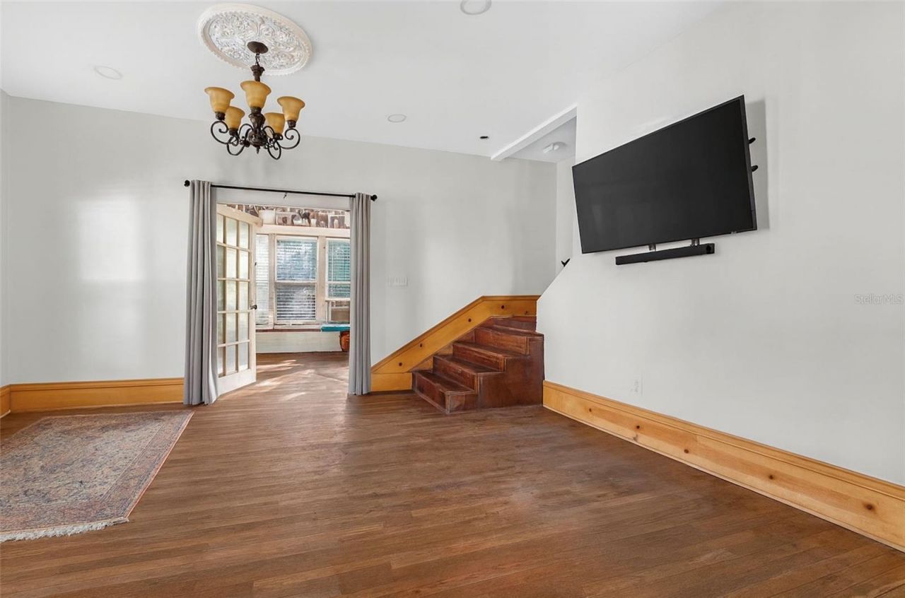 531 16th Street S, Saint Petersburg, FL 33705 Photo