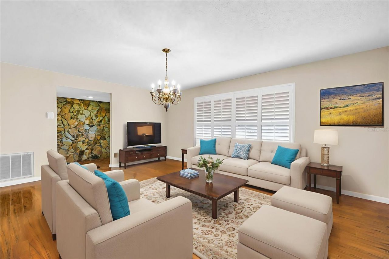 11126 Harborside Drive, Largo, FL 33773 Photo