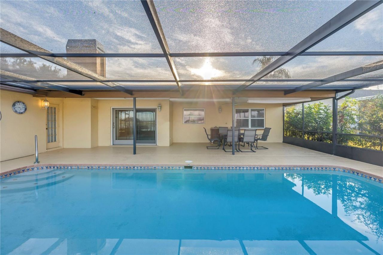 11126 Harborside Drive, Largo, FL 33773 Photo