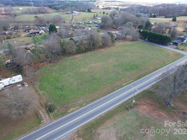 00 Hwy 16 Highway N, Conover, NC 28613