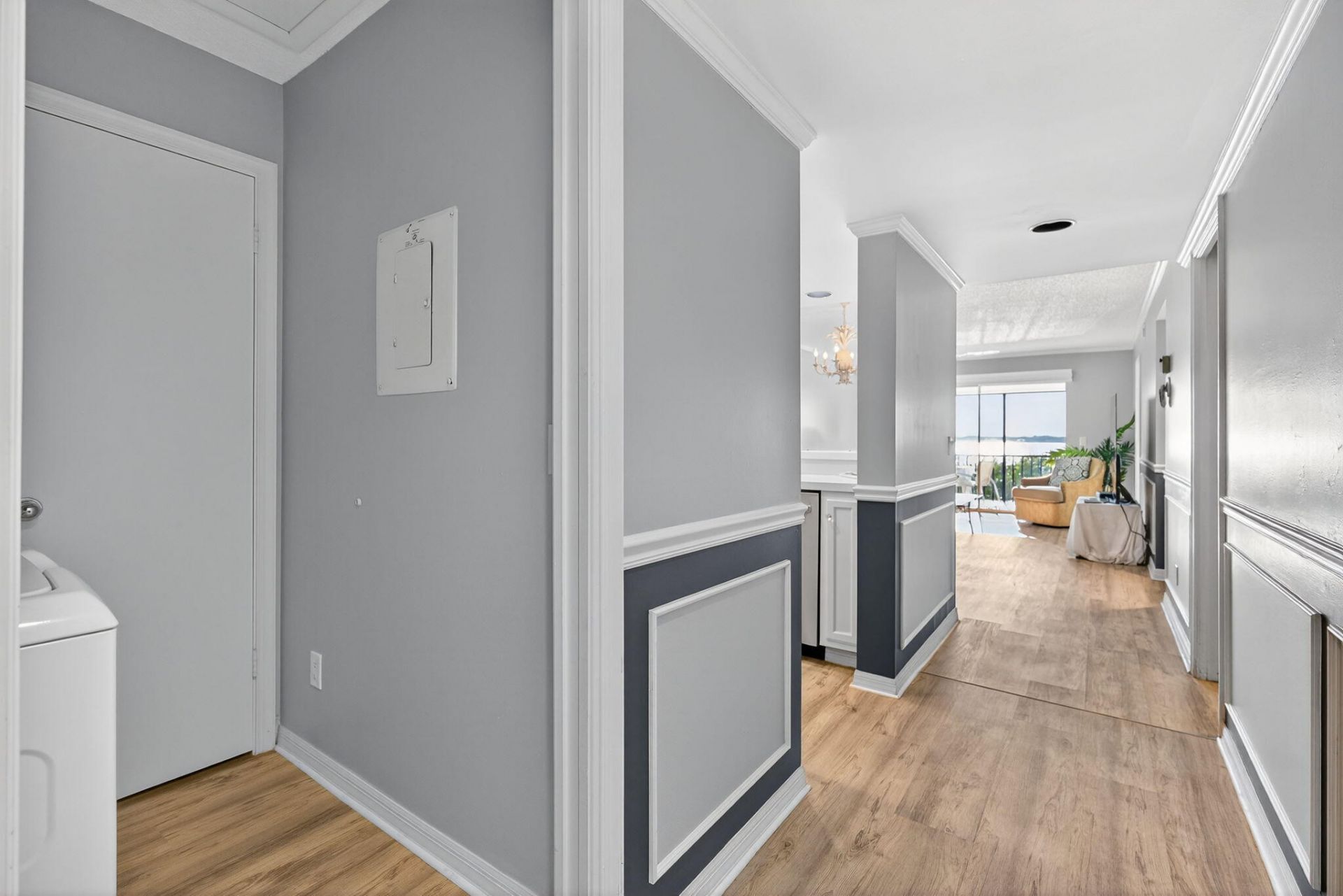 390 NE Edgewater Drive, Unit 403, Stuart, FL 34996 Photo