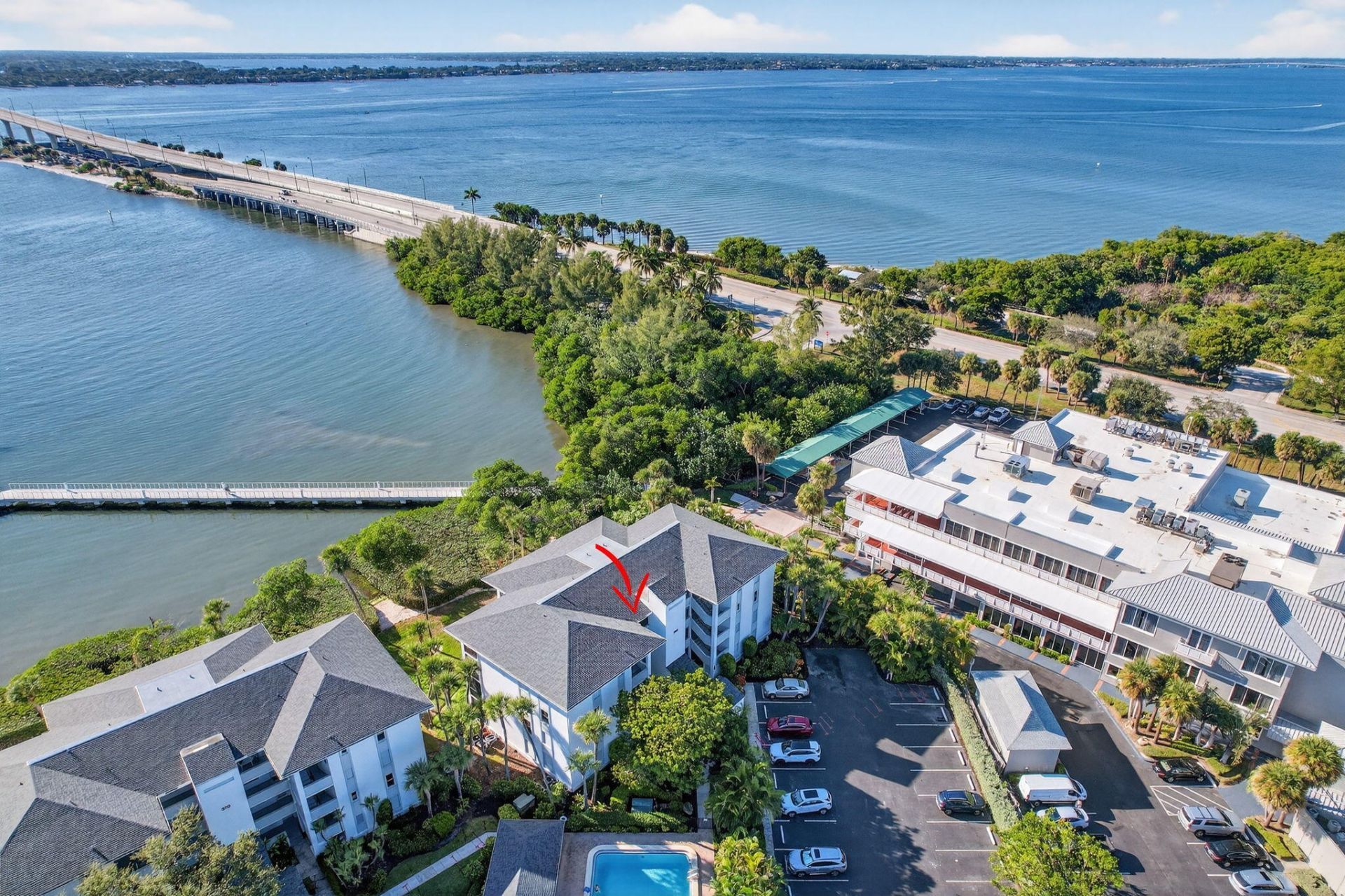 390 NE Edgewater Drive, Unit 403, Stuart, FL 34996 Photo