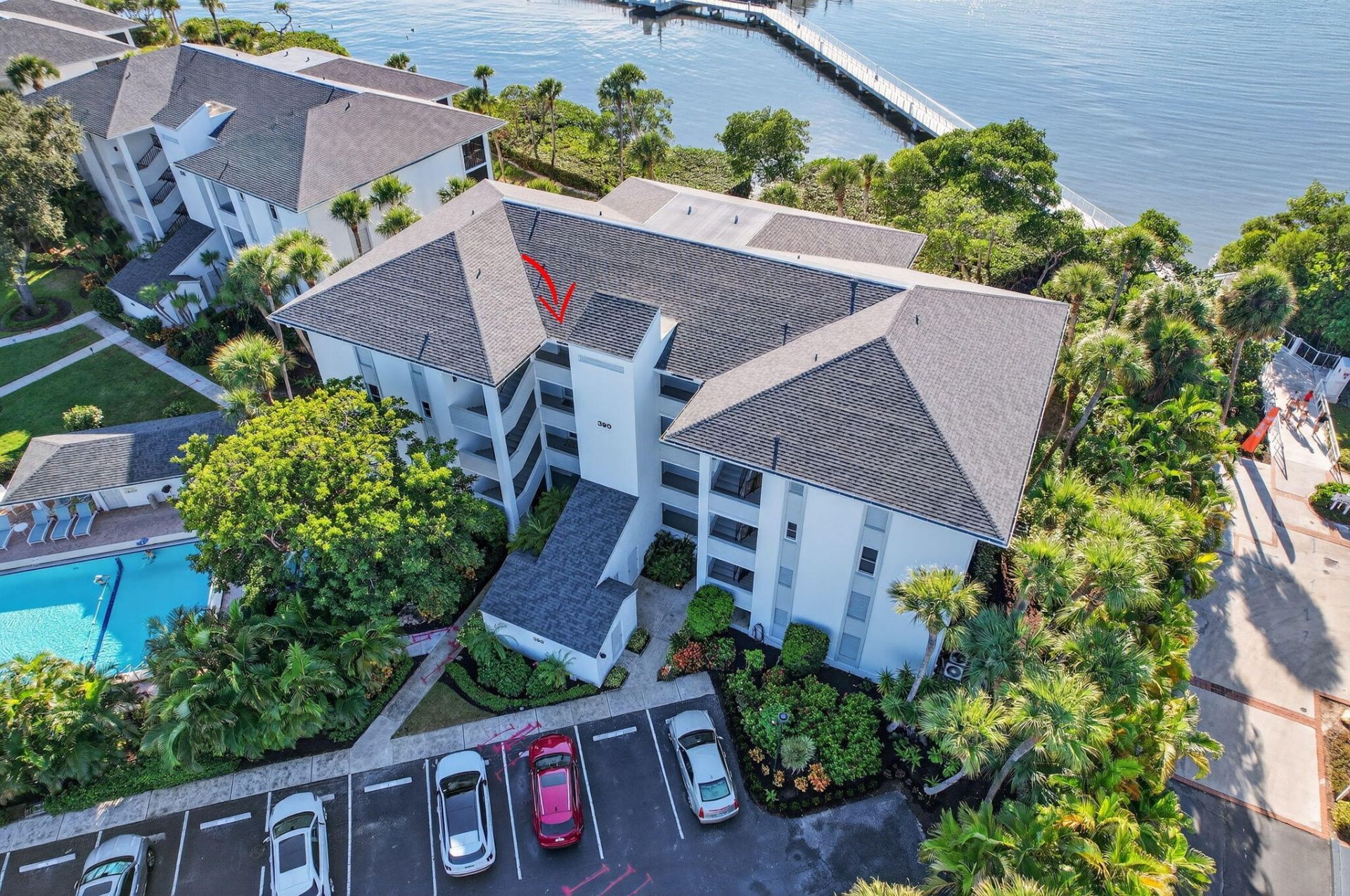 390 NE Edgewater Drive, Unit 403, Stuart, FL 34996 Photo