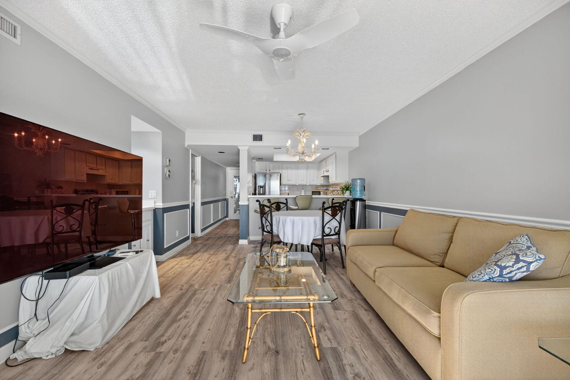 390 NE Edgewater Drive, Unit 403, Stuart, FL 34996 Photo