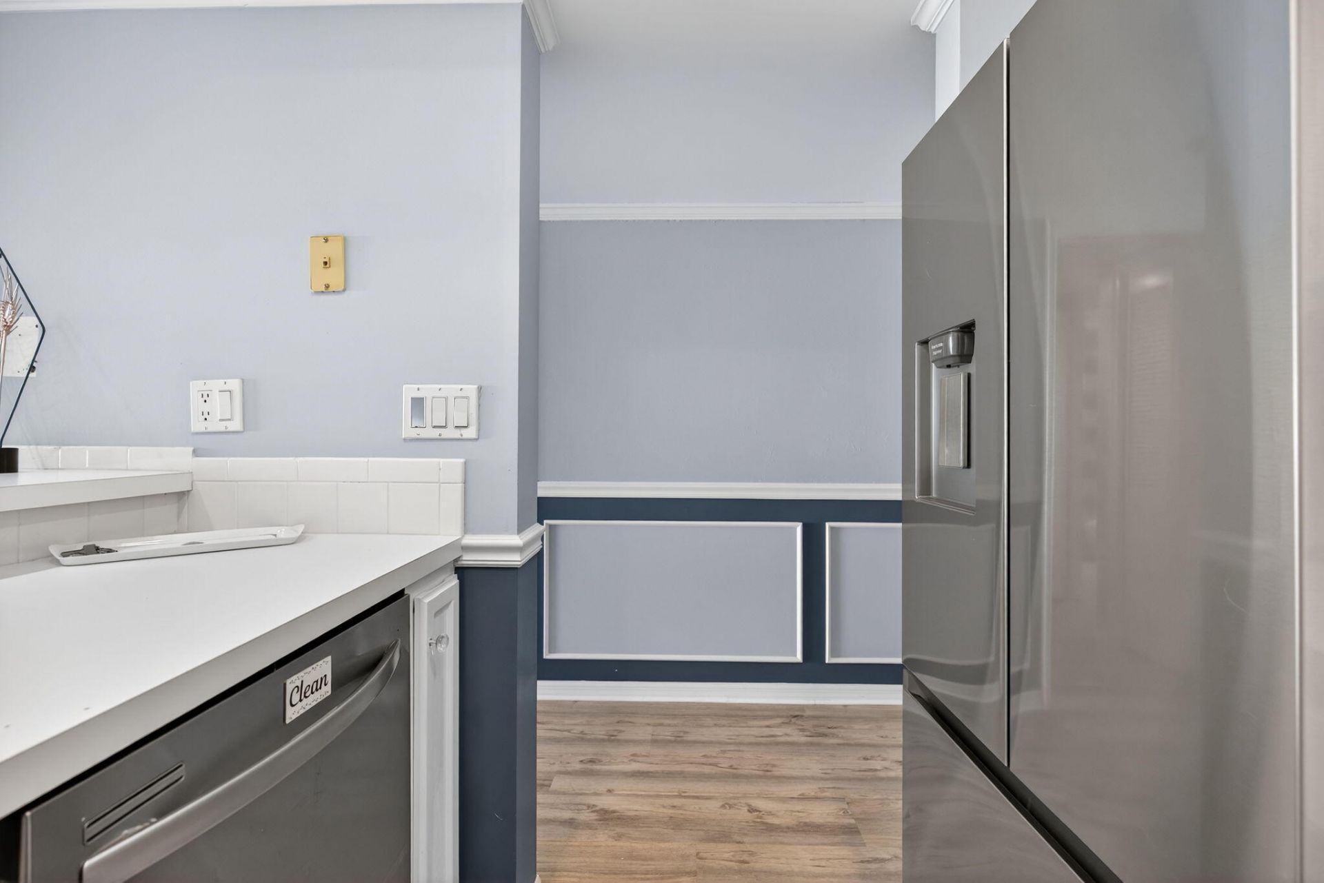 390 NE Edgewater Drive, Unit 403, Stuart, FL 34996 Photo