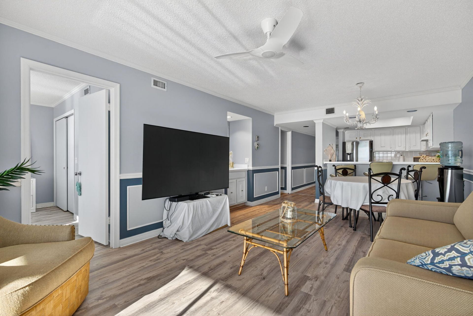 390 NE Edgewater Drive, Unit 403, Stuart, FL 34996 Photo