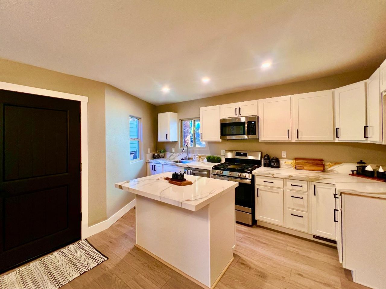 8682 Dolly Varden Ave, Kings Beach, CA 96143 Photo