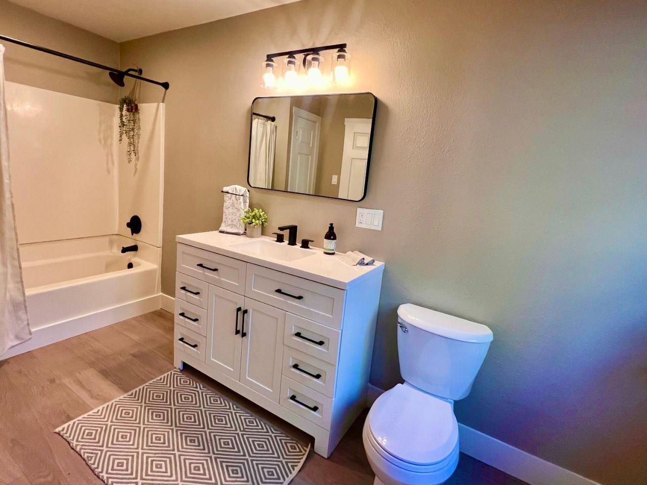 8682 Dolly Varden Ave, Kings Beach, CA 96143 Photo