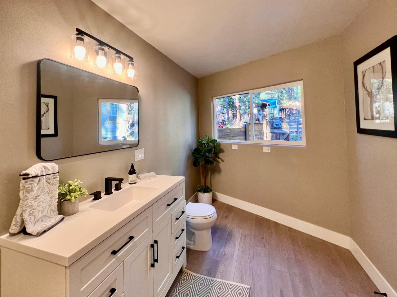 8682 Dolly Varden Ave, Kings Beach, CA 96143 Photo