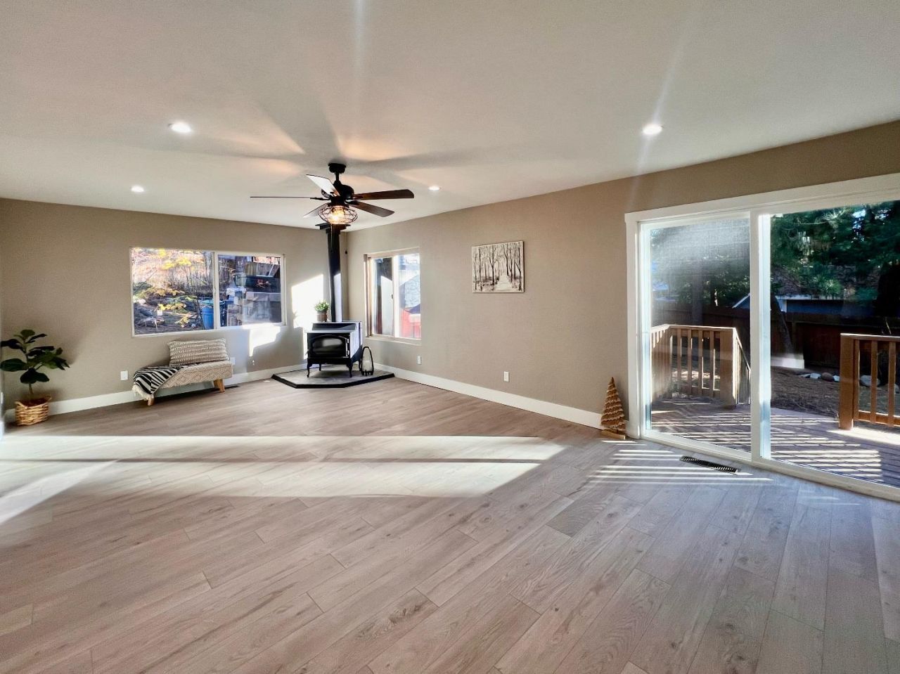 8682 Dolly Varden Ave, Kings Beach, CA 96143 Photo