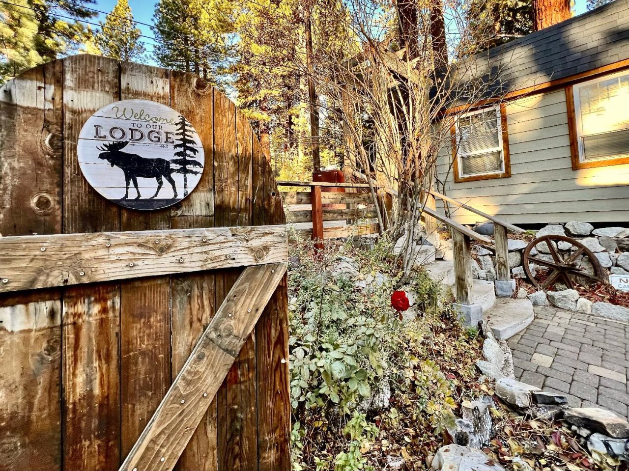 8682 Dolly Varden Ave, Kings Beach, CA 96143 Photo