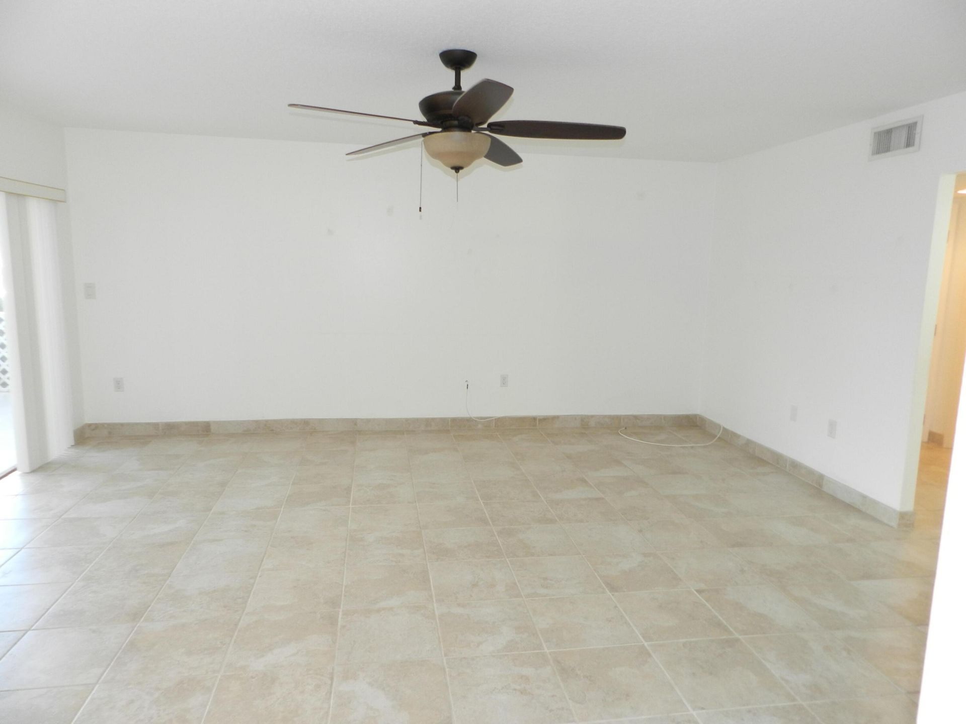 3 Greenway Village N, Unit 108, Royal Palm Beach, FL 33411 Photo