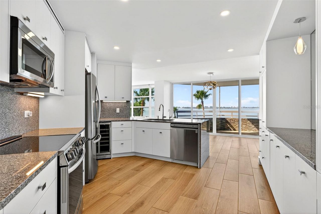 888 Blvd Of The Arts, Unit 605, Sarasota, FL 34236 Photo