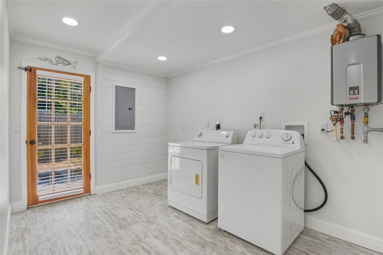 702 Eleanore Avenue, New Smyrna Beach, FL 32168 Photo