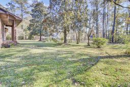 139 Pecan Drive photo 4