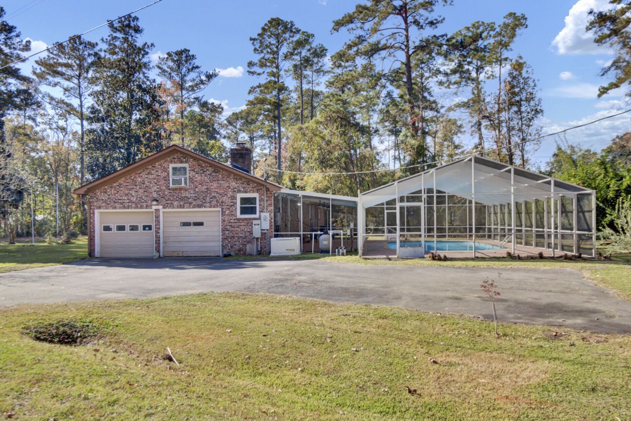 139 Pecan Drive Photo 32