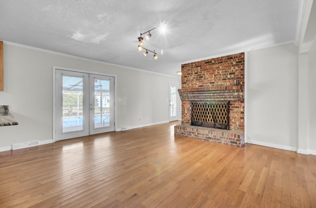 139 Pecan Drive Photo 7