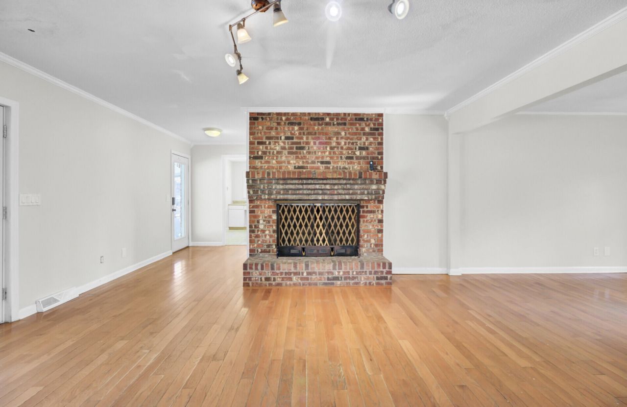 139 Pecan Drive Photo 8