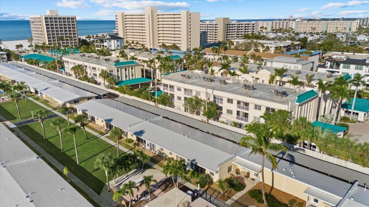 6006 Midnight Pass Road, Unit 11, Sarasota, FL 34242 Photo