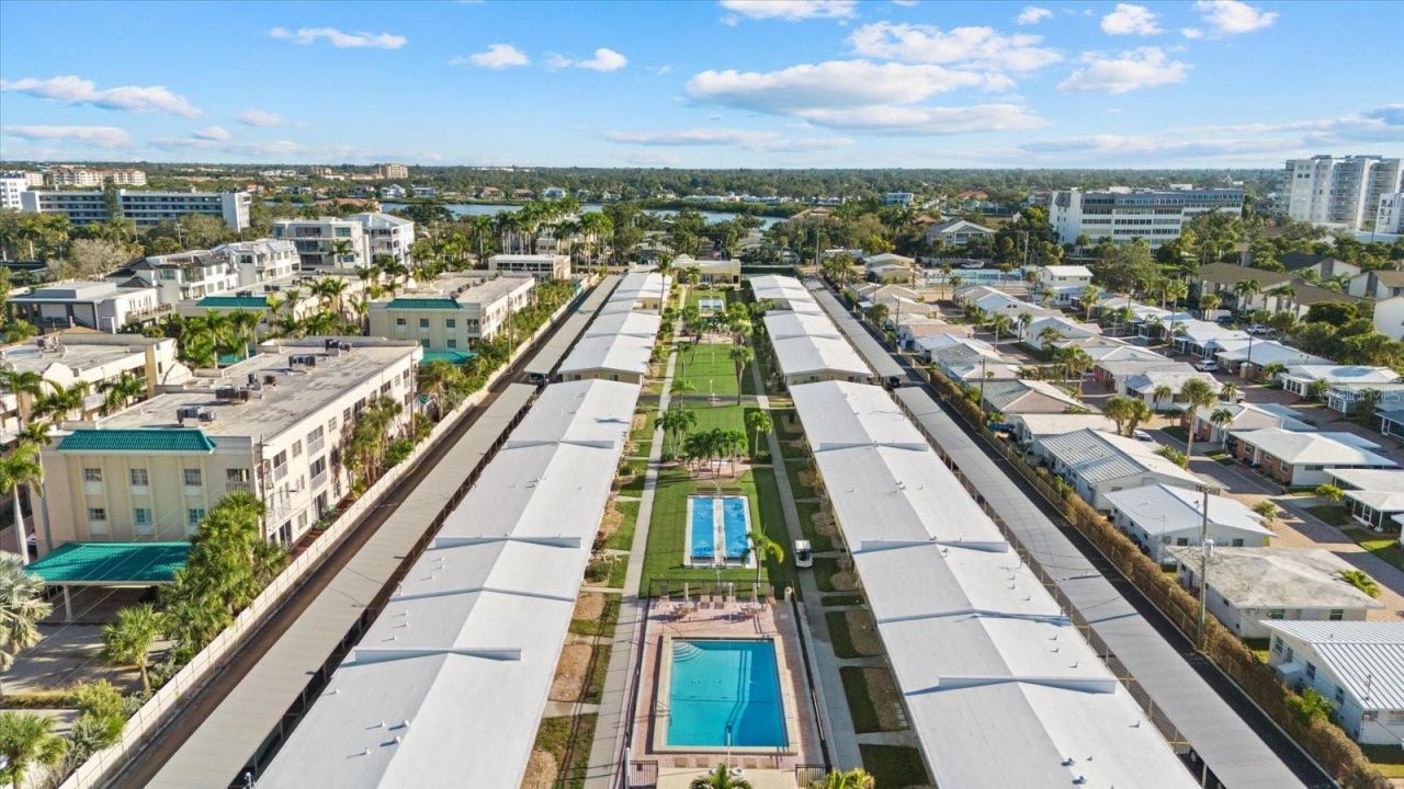 6006 Midnight Pass Road, Unit 11, Sarasota, FL 34242 Photo