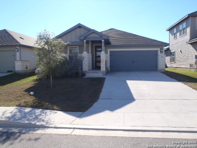 1250 Lennea Garden, New Braunfels, TX 78130 Main Photo