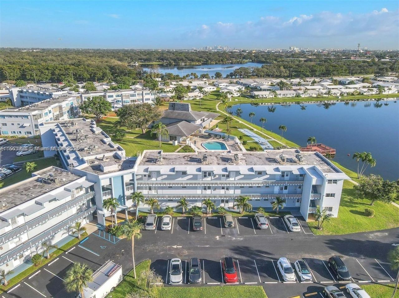 2223 Park Ln, Unit 207, Hollywood, FL 33021 Photo