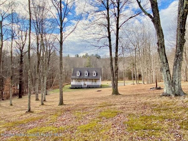 365 Moore Hill Road, Stephentown, NY 12169