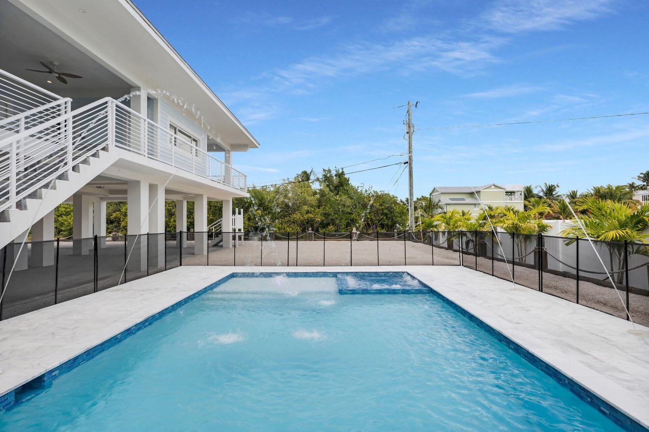 1508 Shaw Drive, Key Largo, FL 33037 Photo