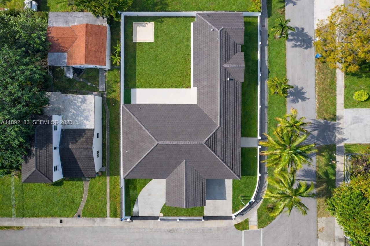 1200 SW 23rd Ct, Miami, FL 33135 Photo