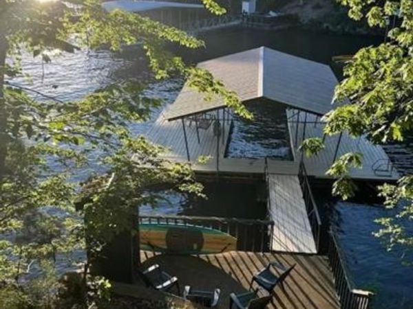 41 Tavern Cay Drive , Osage Beach, MO 65065