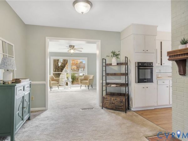 6 Dimmock Avenue, Newport News, VA 23601