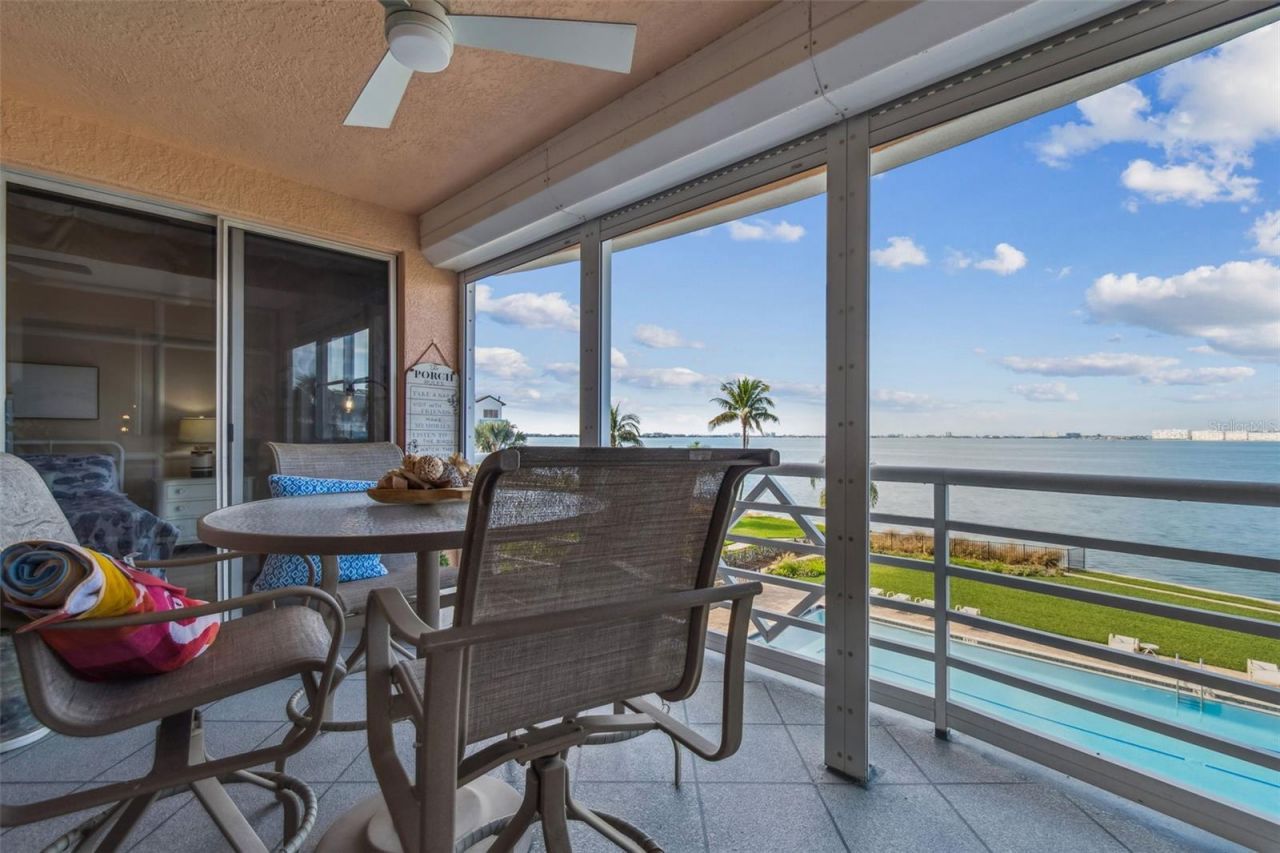 4953 Bacopa Lane S, Unit 204, Saint Petersburg, FL 33715 Photo