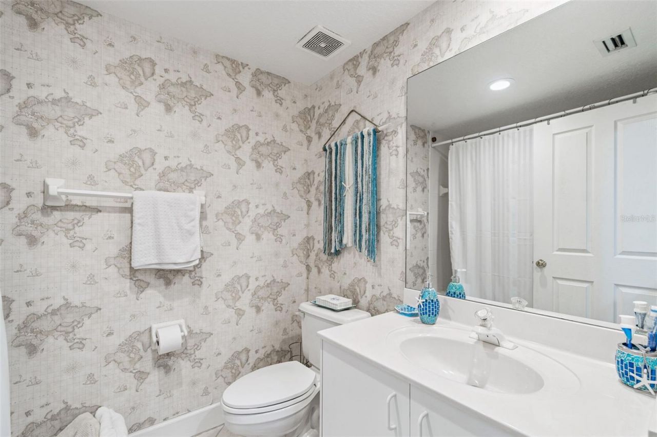 4953 Bacopa Lane S, Unit 204, Saint Petersburg, FL 33715 Photo