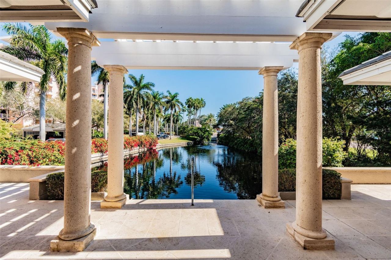 4953 Bacopa Lane S, Unit 204, Saint Petersburg, FL 33715 Photo