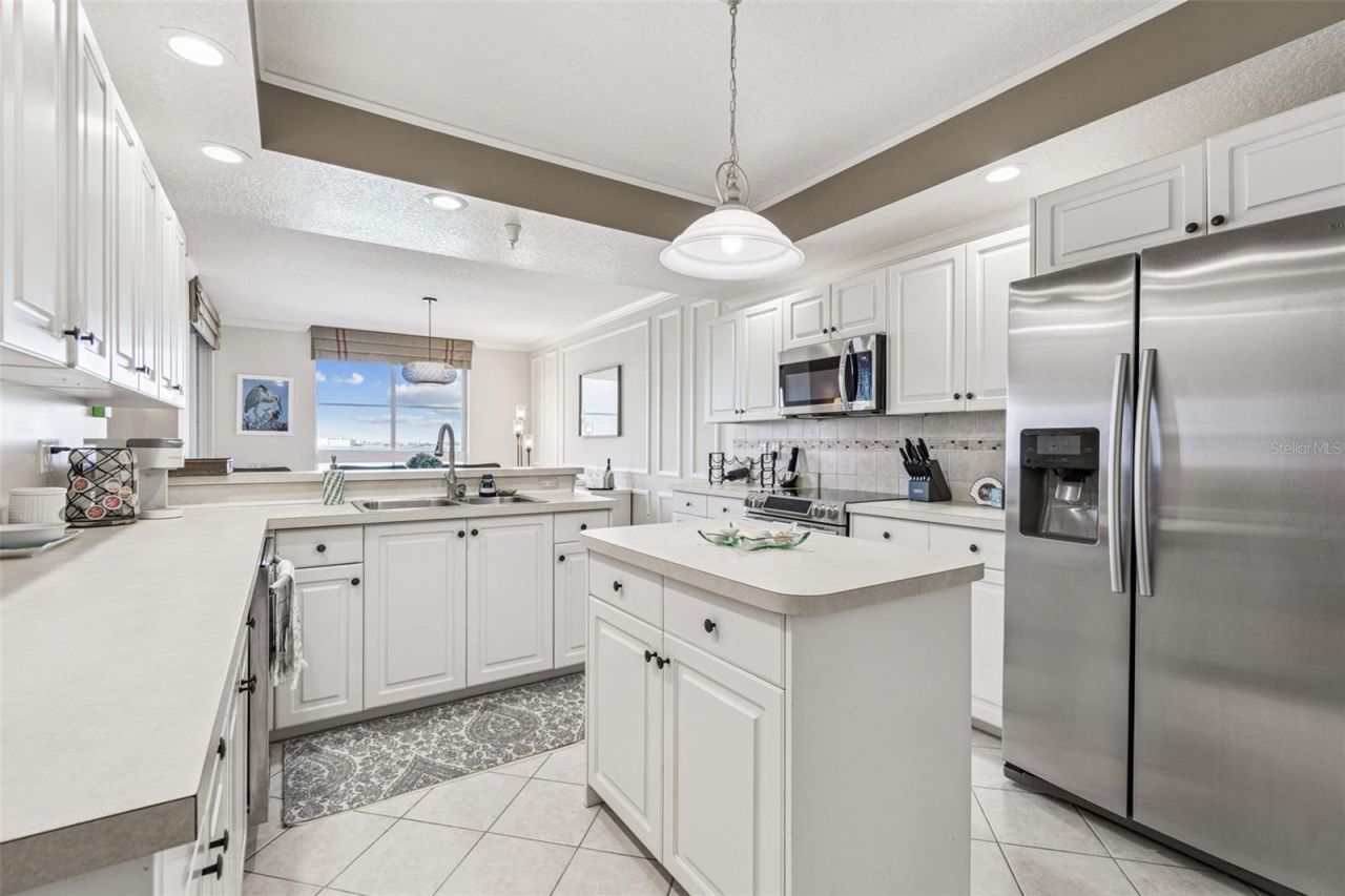 4953 Bacopa Lane S, Unit 204, Saint Petersburg, FL 33715 Photo