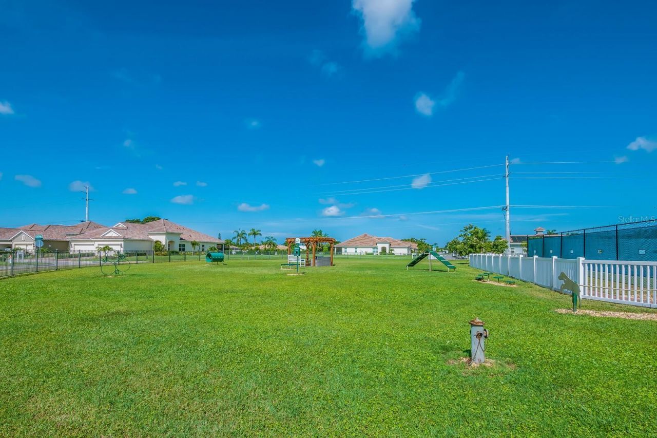 7108 Playa Bella Drive, Bradenton, FL 34209 Photo