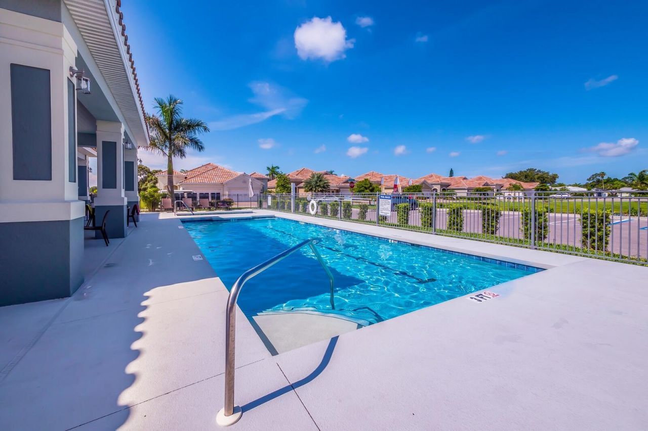 7108 Playa Bella Drive, Bradenton, FL 34209 Photo