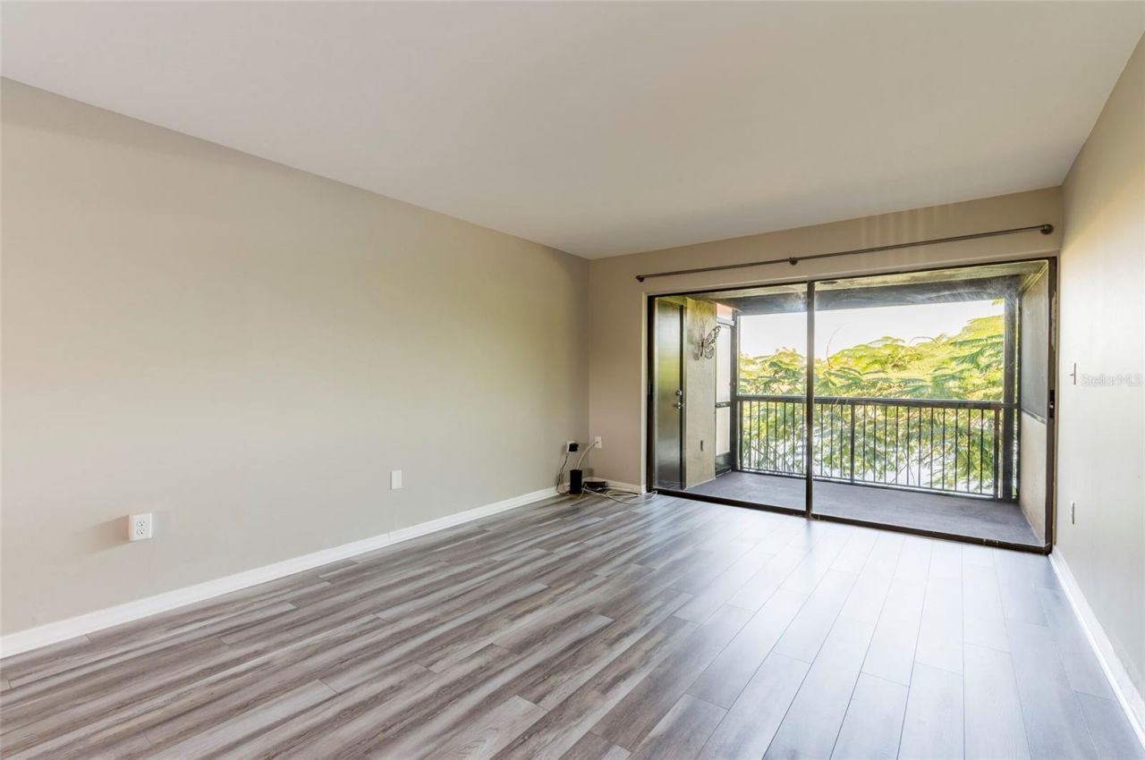 735 S Village Drive N, Unit 206, Saint Petersburg, FL 33716 Photo