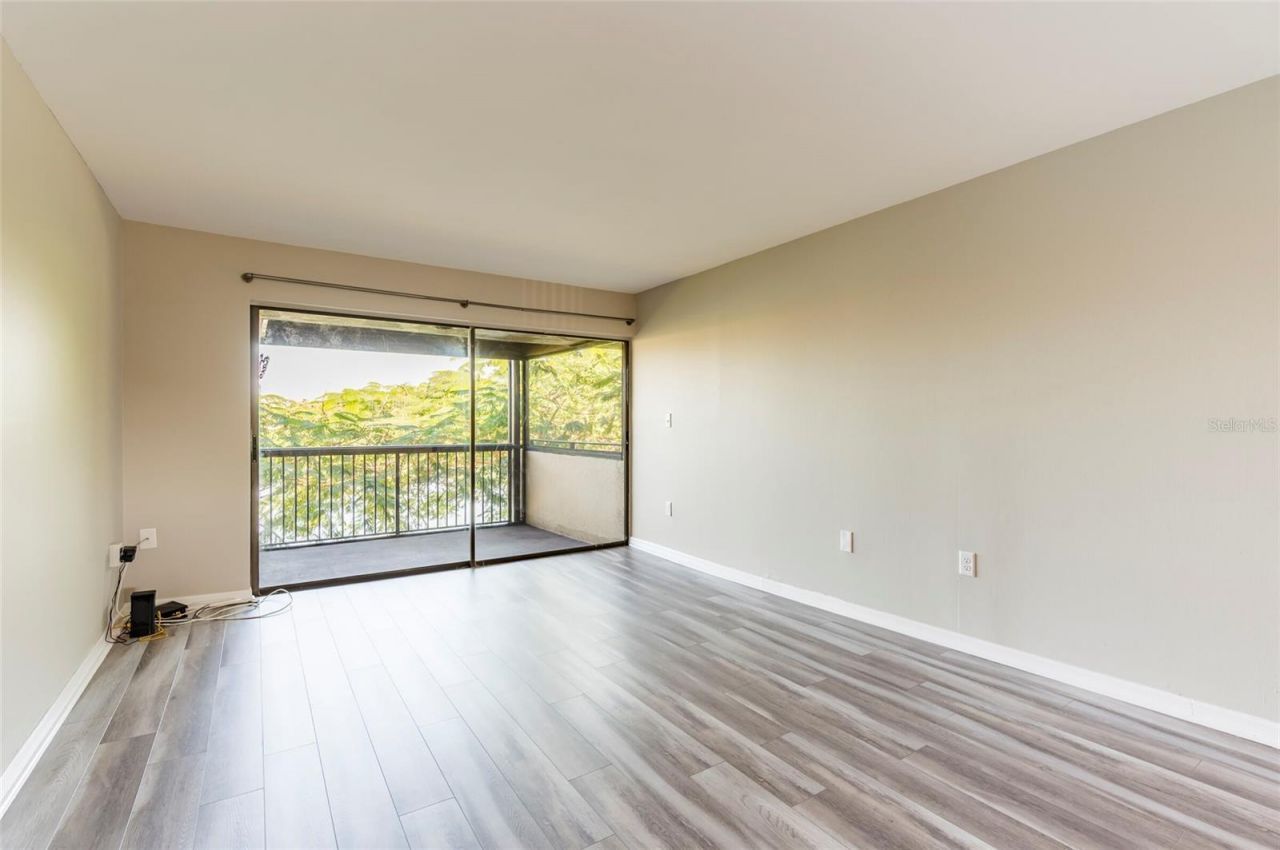 735 S Village Drive N, Unit 206, Saint Petersburg, FL 33716 Photo