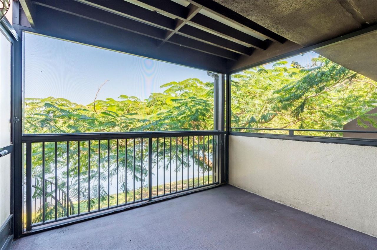 735 S Village Drive N, Unit 206, Saint Petersburg, FL 33716 Photo