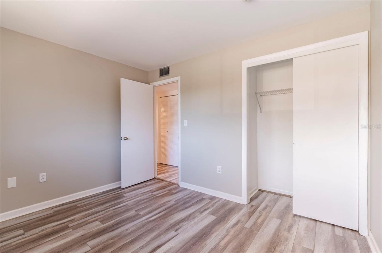 735 S Village Drive N, Unit 206, Saint Petersburg, FL 33716 Photo