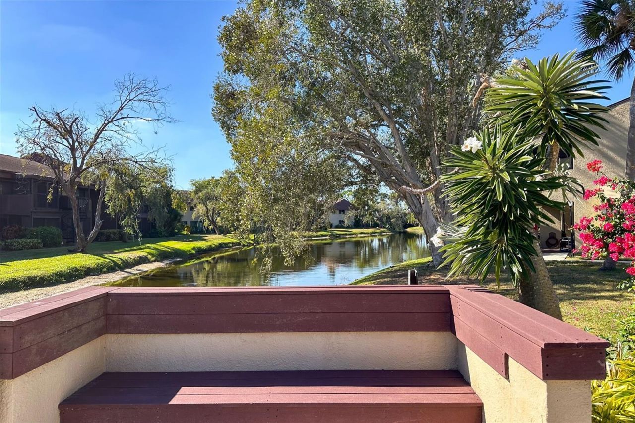 735 S Village Drive N, Unit 206, Saint Petersburg, FL 33716 Photo