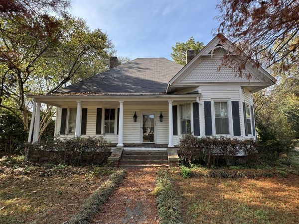 409 N Jackson Street, Crystal Springs, MS 39059