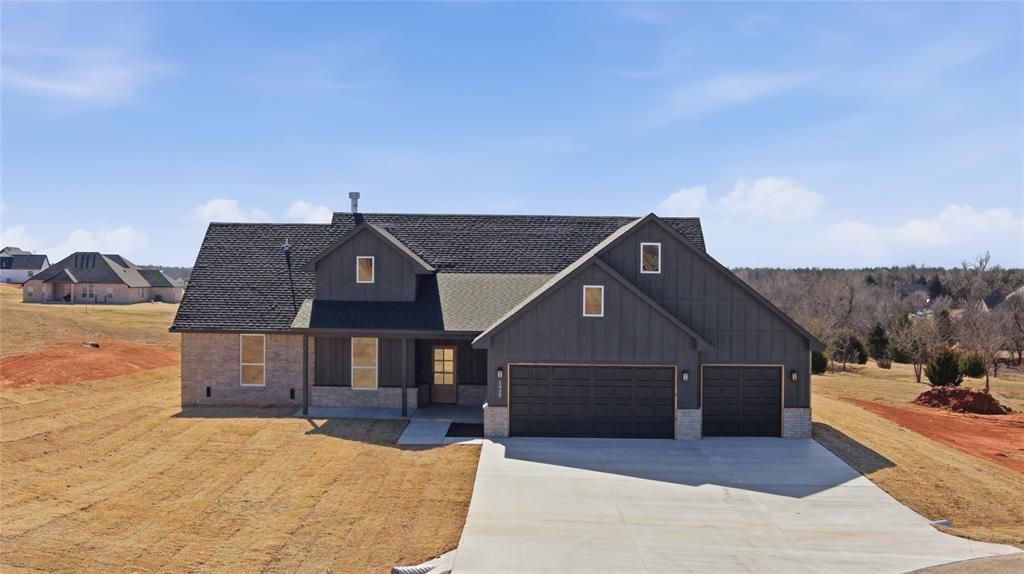 2439 Wind River Circle, Blanchard, OK 73010 Main Photo