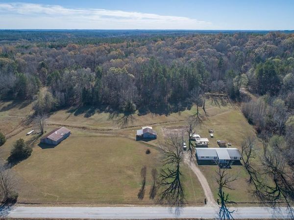 439 County Road 300, Calhoun City, MS 38916