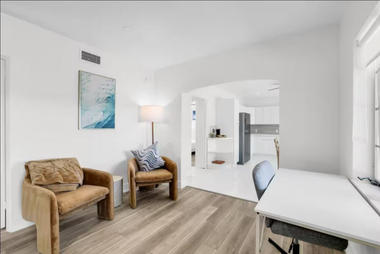 320 Inlet Way, Unit 1, Palm Beach Shores, FL 33404 Photo